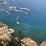 Casa Holiday home Scilla